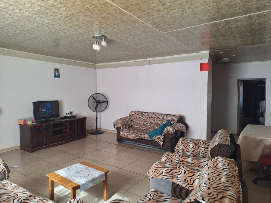 2 Bedroom Property for Sale in Ginsberg Eastern Cape